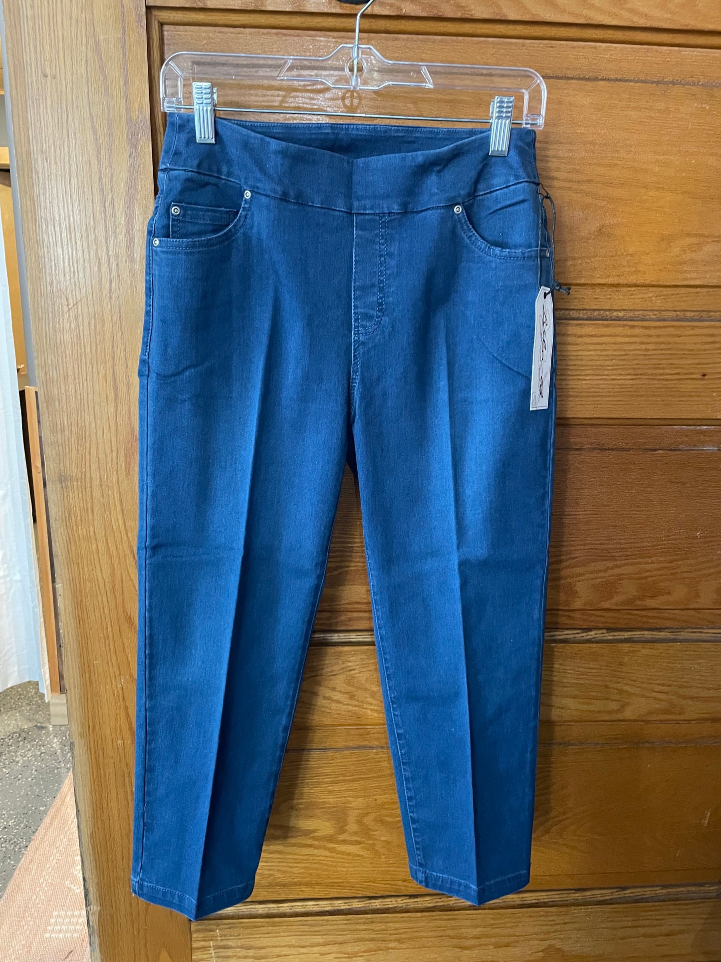 Dark Denim Capri