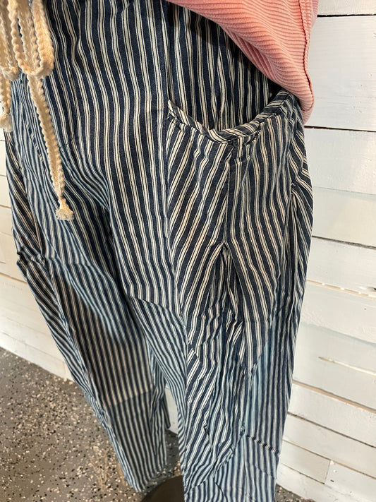 Stripe Barrel Leg Pants