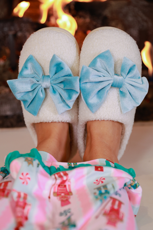 Cozy Bow Slippers- White/Aqua