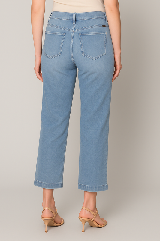 Cropped Wide Light Wash Jean
