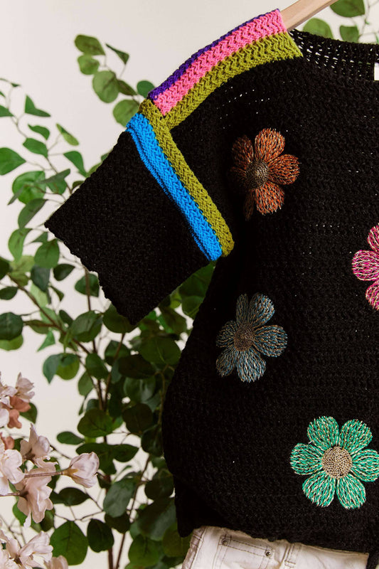 Black Daisy SS Sweater