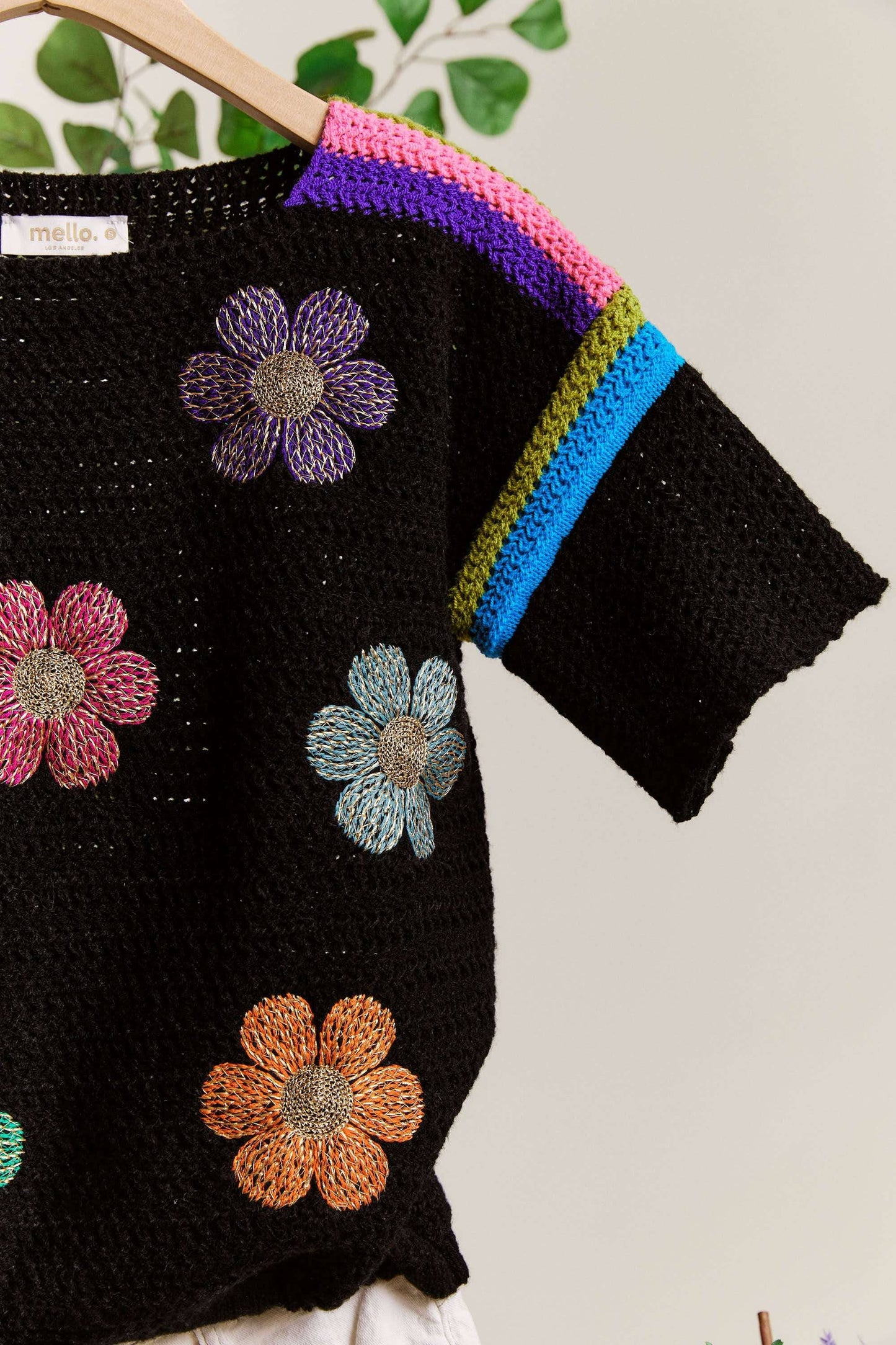 Black Daisy SS Sweater
