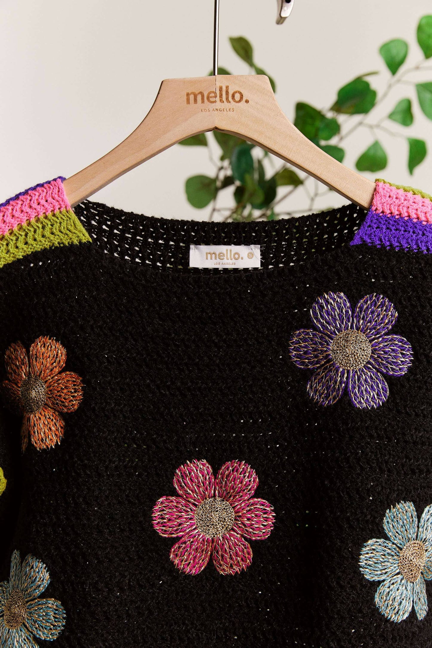 Black Daisy SS Sweater