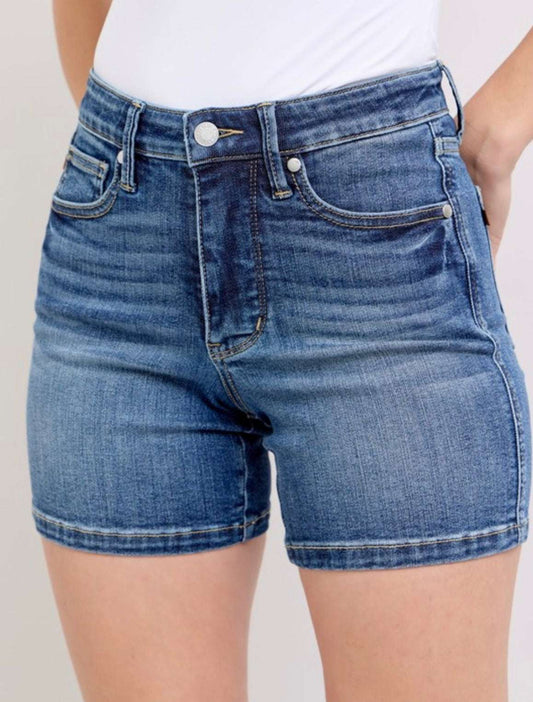 Judy Blue Shorts 5" inseam