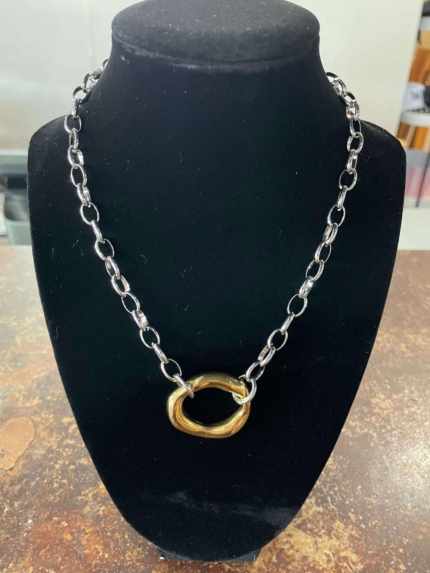 Hoop Statement Necklace - Style Junkie Boutique
