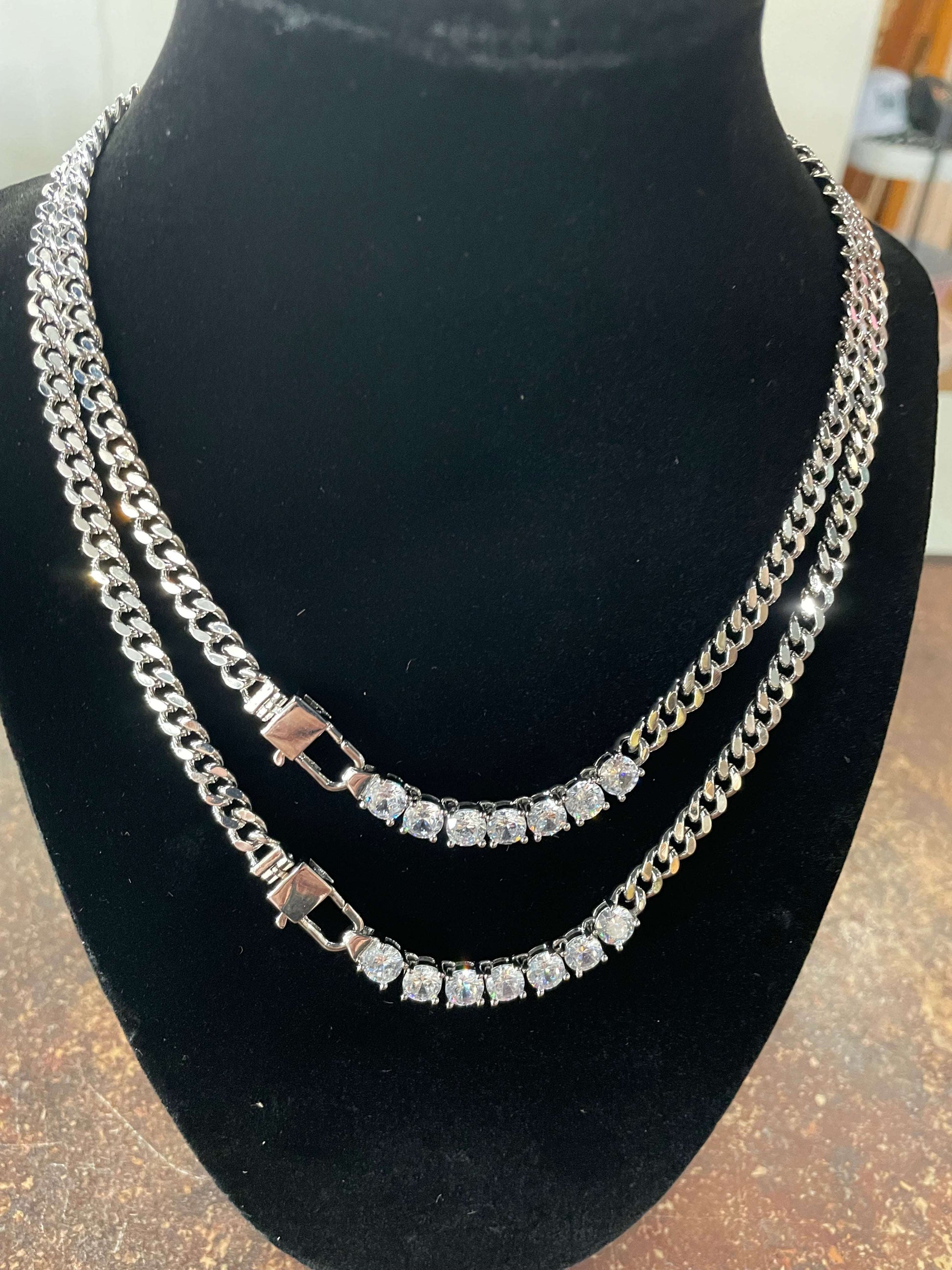 Platinum Plated Necklace - Style Junkie Boutique