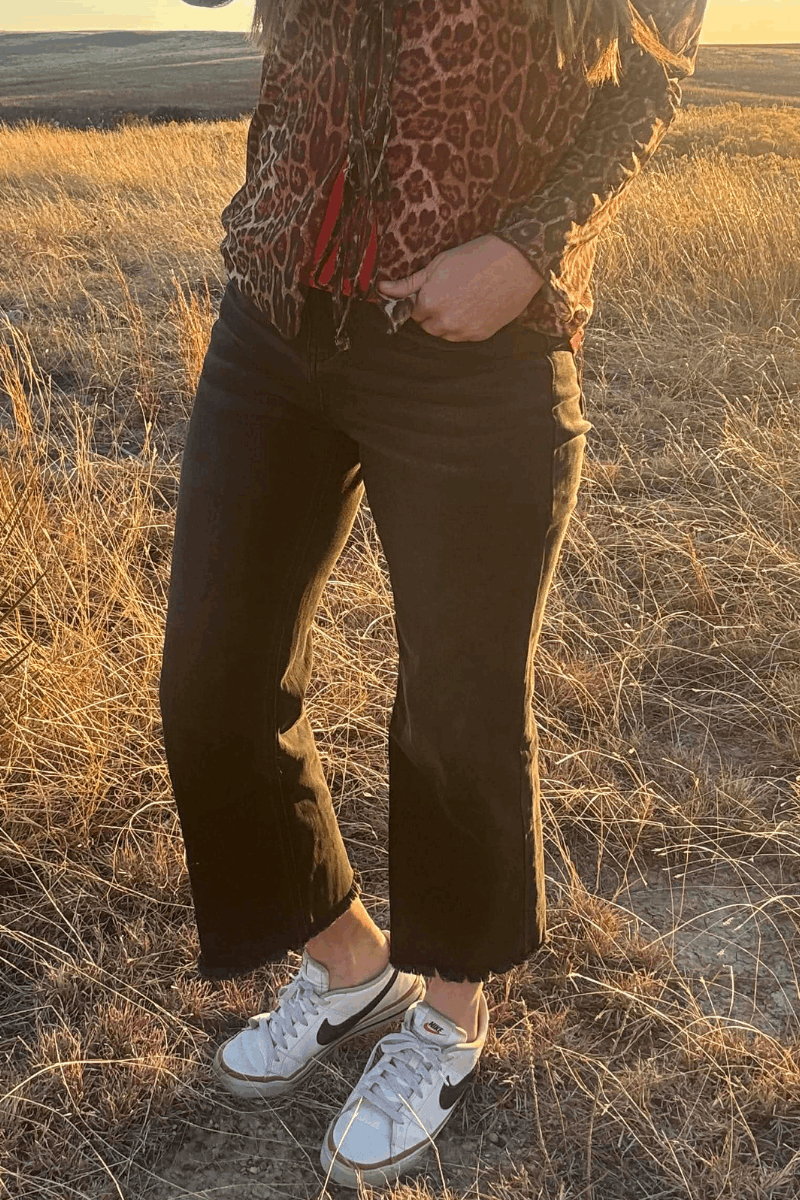 Black Crop Jeans